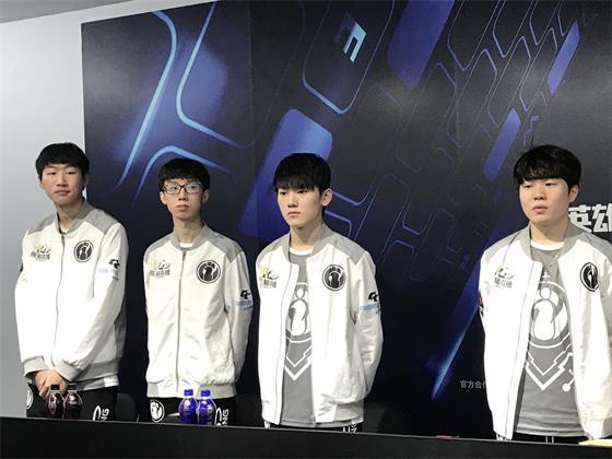 人们才恍然 人们才恍然